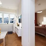 Apartment Charming Train Lines Pressburg