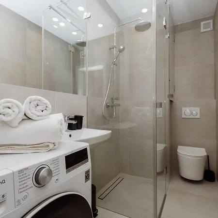 Διαμέρισμα Charming Train Lines *