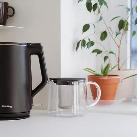 Charming Train Lines Διαμέρισμα Μπρατισλάβα