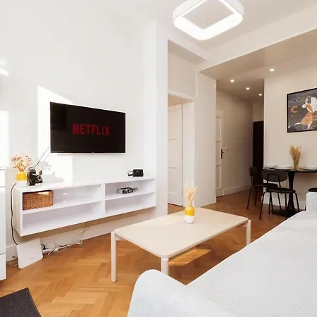 Charming Train Lines *