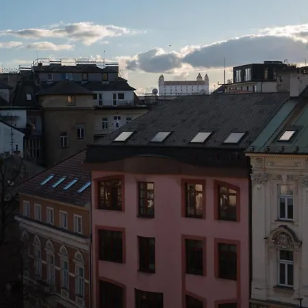 Apartmán Charming Train Lines Bratislava