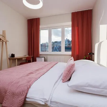 Διαμέρισμα Charming Train Lines Μπρατισλάβα