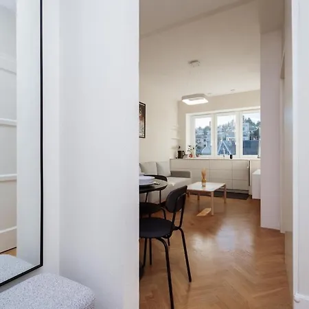 Charming Train Lines Διαμέρισμα