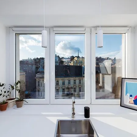 Διαμέρισμα Charming Train Lines Μπρατισλάβα